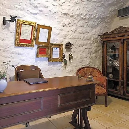 Hotel Lithos Stone 4*