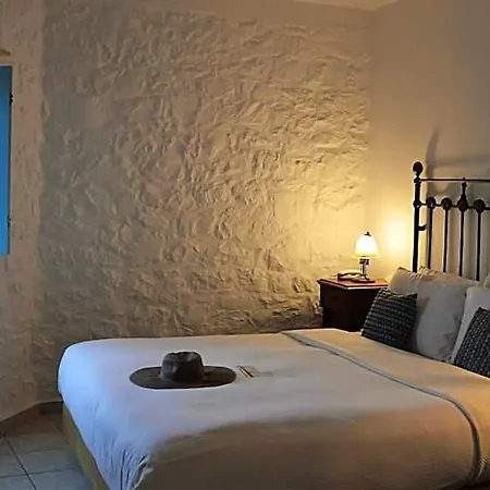 Hotel Lithos Stone Koita
